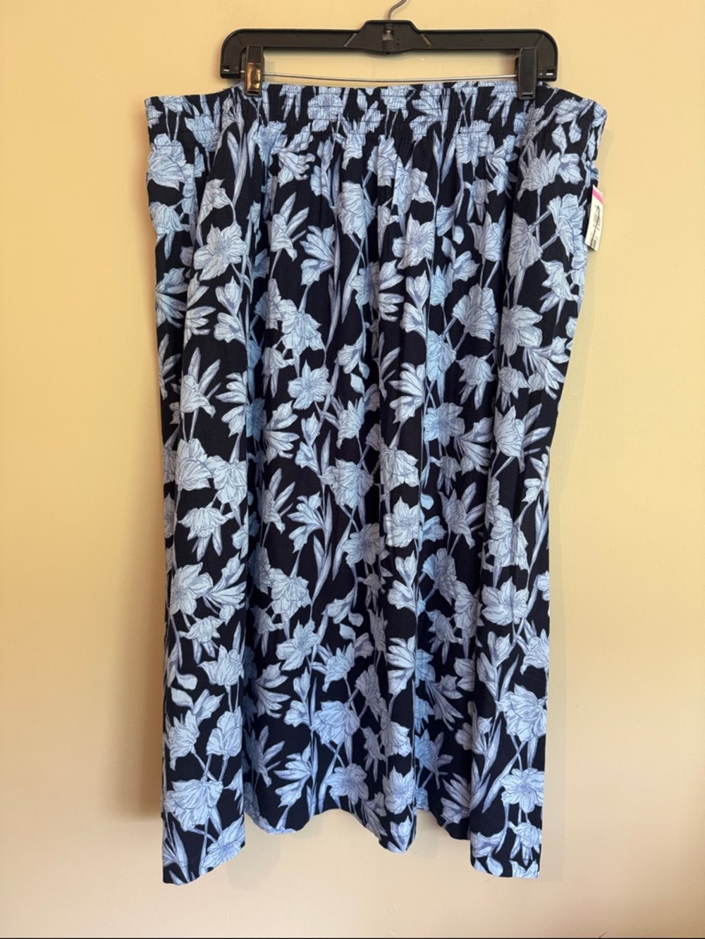 NWT- Caslon Plus Size Long Floral Linen skirt, Blue, size 2X